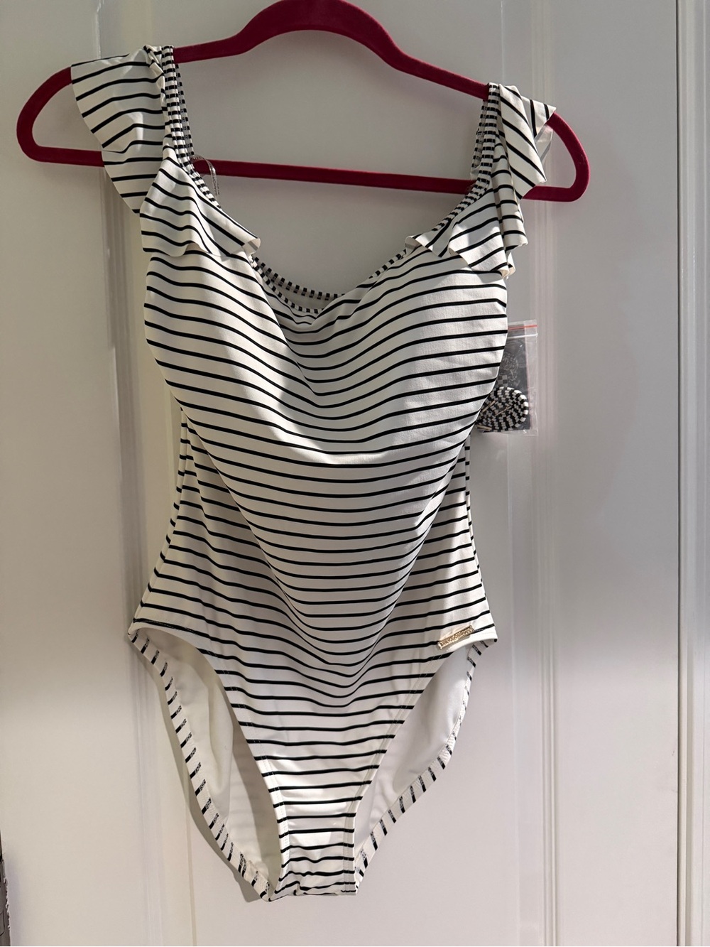 Vince Camuto NWT Black White Striped Ruffle One Piece Swimsuit Size 10